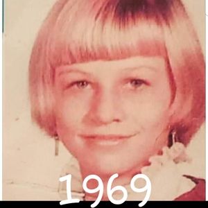 Meet your Posher, Angie